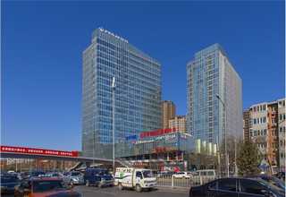 隔膜式蓄能器消除脉冲